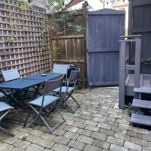UptownSafeHaven-SharedGarden